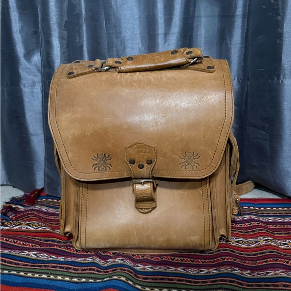 Saddleback Leather Other - Vintage Saddleback Leather “The Tank” Backpack — Original Model